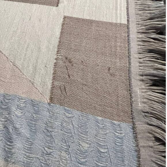 Multicolor Abstract Print Blanket Scarf - Picture 7 of 11